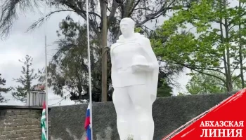 
Памятник воинам, павшим в Великой Отечественной войне, открыли в селе Кындыг
