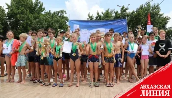 
Турнир по плаванию "Кубок Республики Абхазия" прошел в Сухуме 
