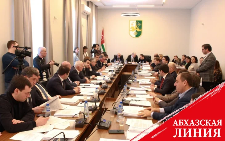 Парламент принял в первом чтении законопроект «Об упрощенной системе налогообложения» 
