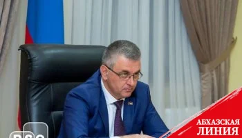 Президент Южной Осетии поздравил Вадима Красносельского с днем рождения