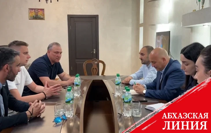 
Министр культуры Даур Кове принял делегацию из Нижнего Новгорода
