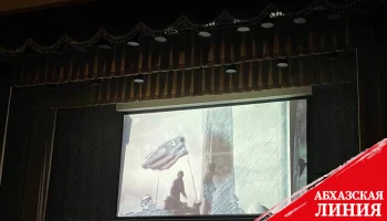 
В Музее Боевой Славы прошёл показ фильма Тимура Квеквескири «За кем идут люди»
