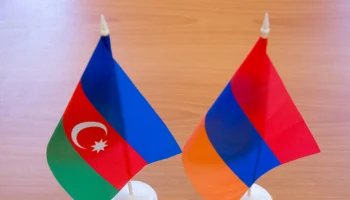 Жители Азербайджана поддерживают мирный договор с Арменией