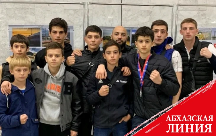 
Абхазские боксеры завоевали шесть медалей различного достоинства на турнире «Кубок Дружбы» в Ростове
