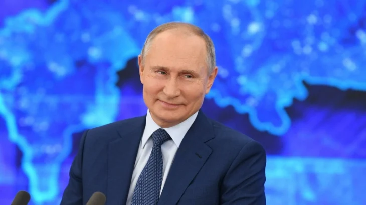 Аслан Бжания поздравил президента России Владимира Путина с днем рождения