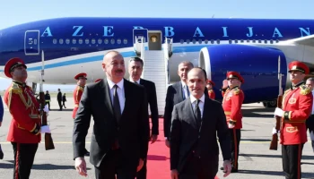 Ильхам Алиев совершает рабочий визит в Грузию