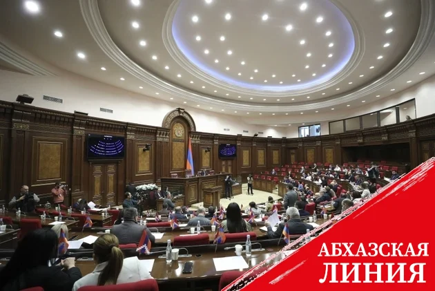 Сын Роберта Кочаряна вошел в комиссию по внешним связям парламента Армении