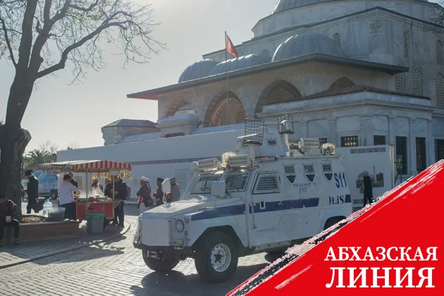 СМИ: Турецкие полицейские задержали 96 подозреваемых в нападении на туристов