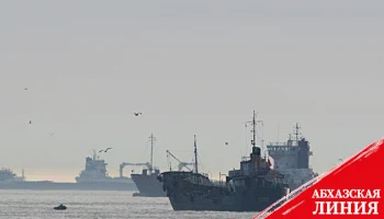 США опровергли заявление хуситов об ударе по своему кораблю
