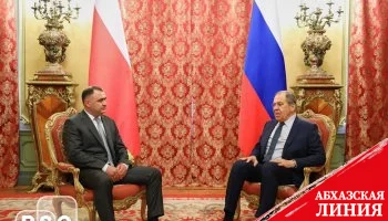 Алан Гаглоев поздравил Сергея Лаврова с Днем дипломатического работника Российской Федерации