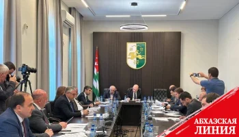 
Парламент принял решения по семи земельным вопросам
 
 

