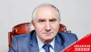 
Валерий Бганба провел рабочее совещание с руководством МВД и СГБ
