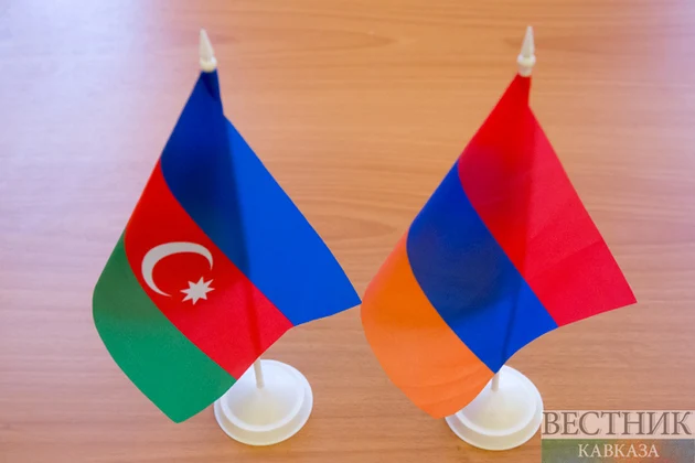 Жители Азербайджана поддерживают мирный договор с Арменией