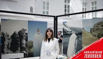 
За кадром успеха: интервью с фотографом Бэллой Аджиевой

