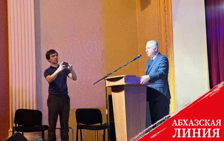
Бадра Гунба: "Абхазское государство будет делать всё возможное для поддержки добровольцев, их родителей и детей"
