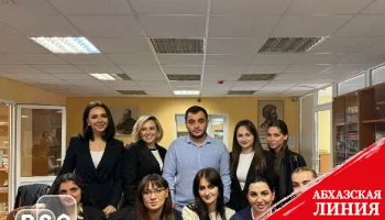Команда Аппарата Правительства победила в товарищеской игре по «Брейн-рингу»