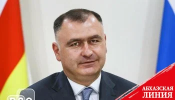 Президент Южной Осетии провел совещание с главами силовых министерств и ведомств