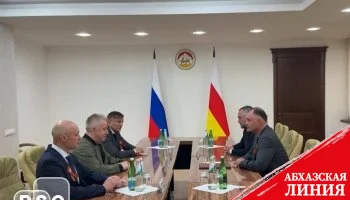 Алан Гаглоев встретился с делегацией из Российской Федерации