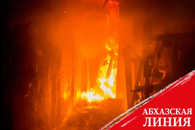 Человек умер при пожаре в Тбилиси