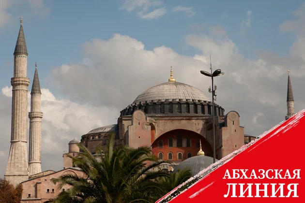 Иностранцам запретят бесплатный вход в мечеть Айя-София