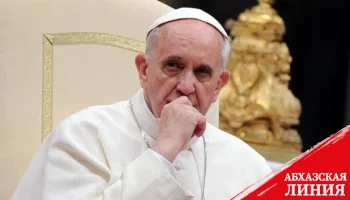 Папа римский помолился о мире между Азербайджаном и Арменией