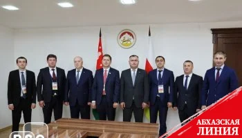 Президент Южной Осетии встретился с делегацией Республики Абхазия