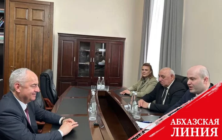 
Лаша Ашуба встретился с председателем Парламента Северной Осетии Теймуразом Тускаевым
