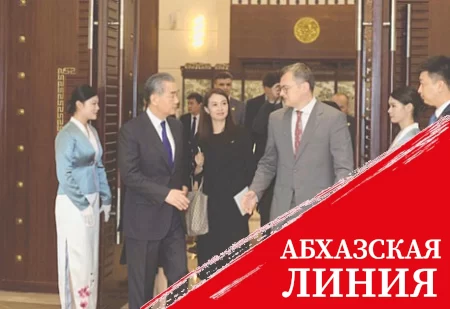 Киев согласен на посредничество Китая в переговорах с Москвой